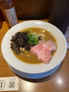荒町商店中華そば ふじやま