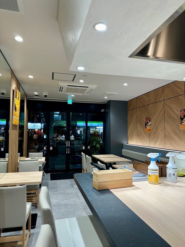 ぴょんたI 東京グルメ・居酒屋さんが投稿したはんばーぐ&おむらいすのお店 いくら 渋谷店に関する口コミの画像
