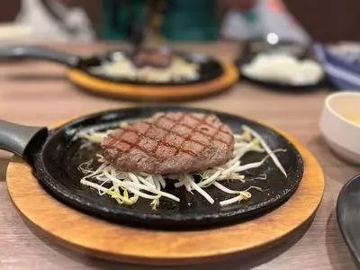 ステーキヒカル（STEAK HIKARU）