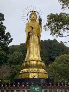 寶珠山大観音寺