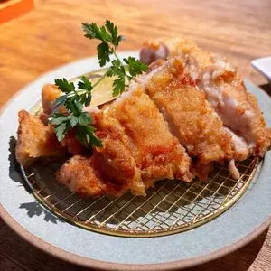 絶対唐揚 絶対炭子（【旧店名】絶対唐揚 立ち飲みと唐揚げバル）