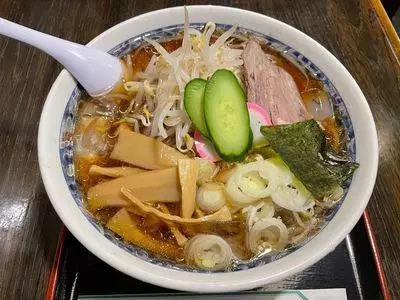 栄屋本店（さかえやほんてん）