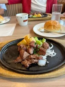 ステーキのどん 坂戸店