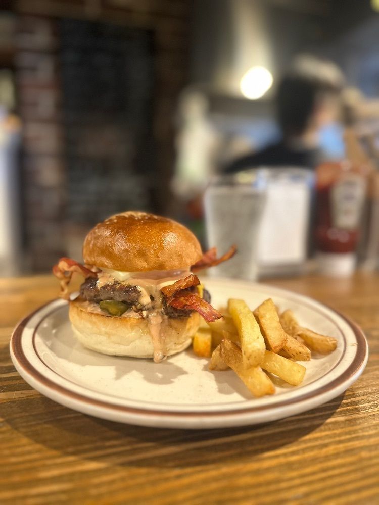 あんよさんが投稿したHYOE'S BURGERS + FRIES（ヒョウエズバーガーズ＋フライズ）に関する口コミの画像