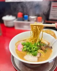 丸高中華そば 神戸二宮 二宮店