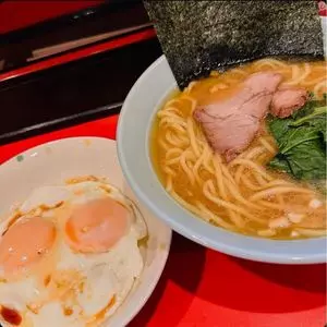横浜家系ラーメン 黄金家