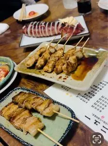 焼鳥居酒屋　友助