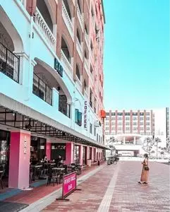 ジバゴ コーヒー ワークス オキナワ（ZHYVAGO COFFEE WORKS OKINAWA）