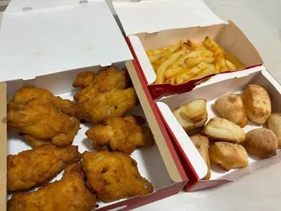 ピザハット 姫路手柄店（PIZZ HUT）