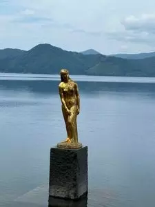 たつこ像