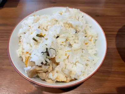 ニューデイズ ミニ 本八戸店（NewDays ミニ）