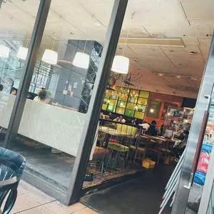 WIRED CAFE ルクア大阪店