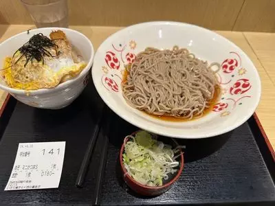 いろり庵きらく 西日暮里店