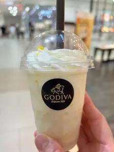 ゴディバ イオンモール沖縄ライカム