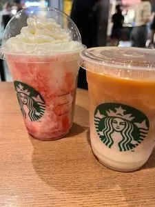 スターバックス コーヒー 梅田 蔦屋書店（STARBUCKS COFFEE）