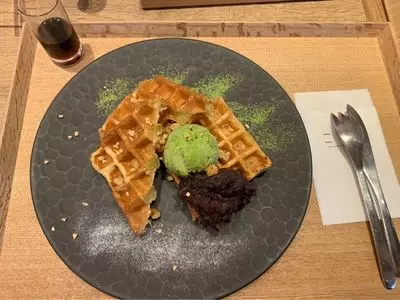 こなな なんばパークス店