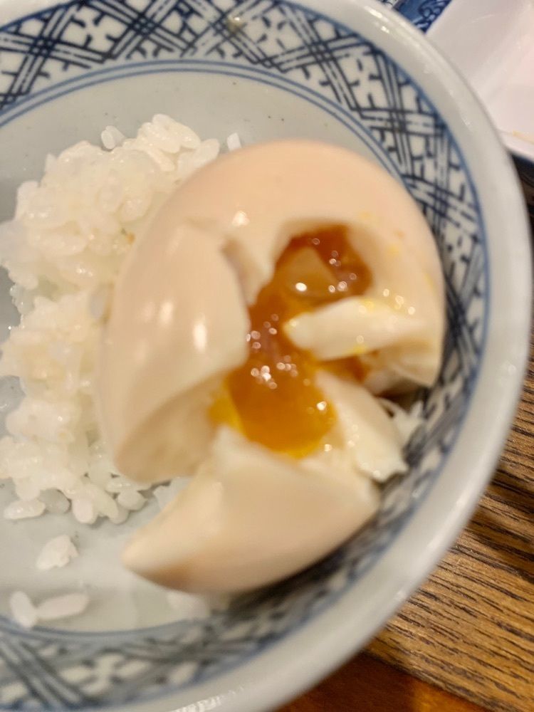 リトアニアの貴公子さんが投稿した炭火焼濃厚中華そば 奥倫道に関する口コミの画像