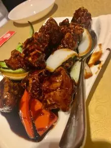 王龍（ワンロン）