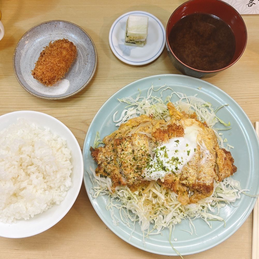 ヤジメシ　ボリューム満点東京グルメさんが投稿したとんかつ太郎（とんかつたろう）に関する口コミの画像