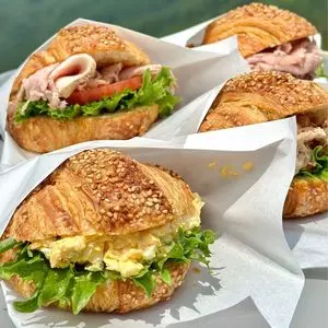 ザシティベーカリー HAKUBA MOUNTAIN HARBOR（THE CITY BAKERY）