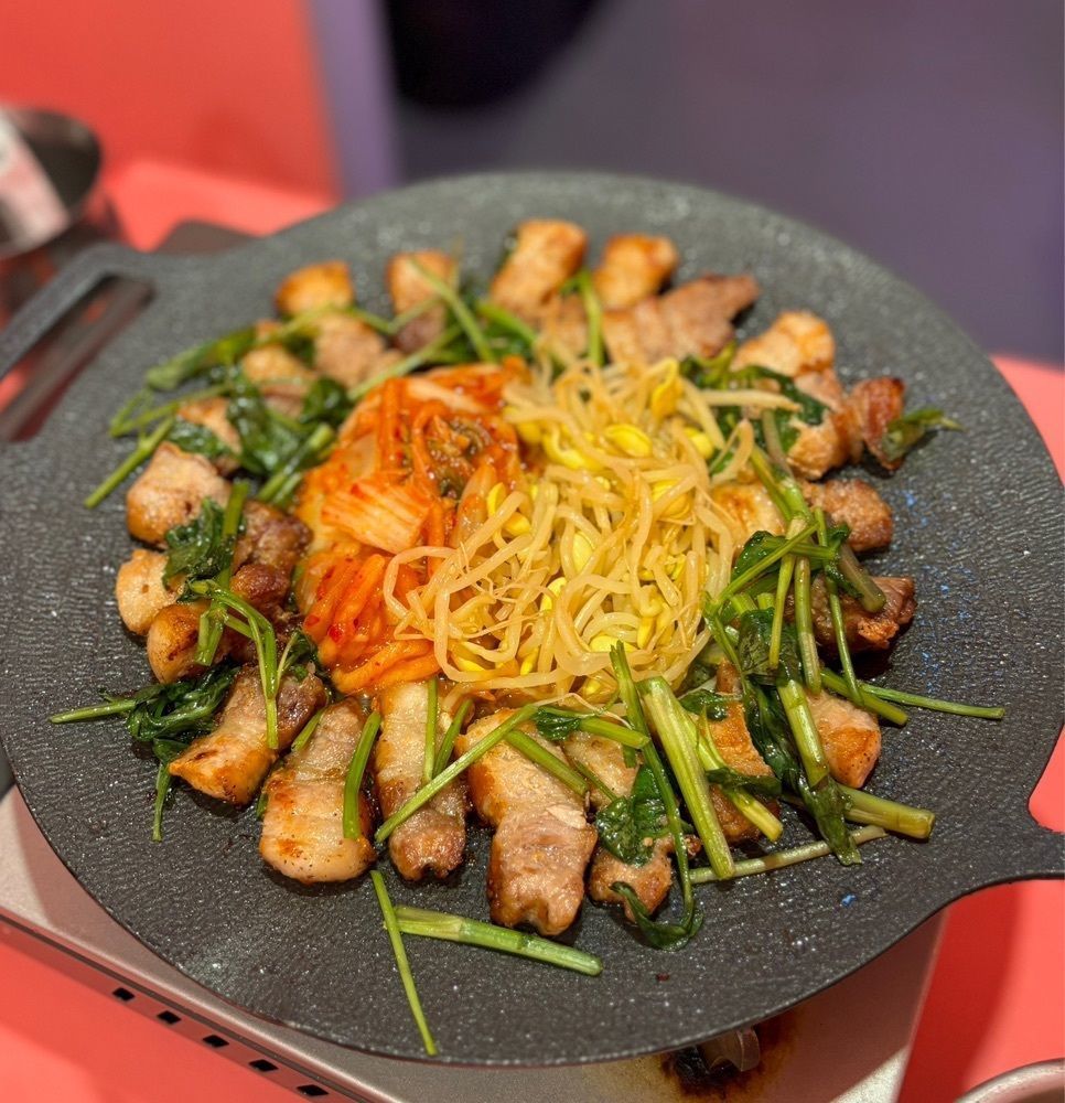 神様､食べても太らない身体をくださいさんが投稿した韓国創作料理 CHAEEUN 梅田店（チェウン【旧店名】韓国料理 サムギョプサル ナッコプセ ばぶばぶ）に関する口コミの画像