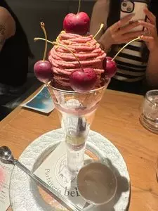 夜パフェ専門店 Parfaiteria beL 新宿三丁目（パフェテリアベル）