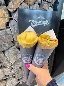 Tripot cafe BAKE stand Hotei（トライポット カフェ ベイク スタンド ホテイ）