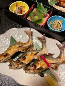 まる八