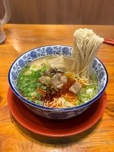 蘭州拉麺 一天一面 センタープラザ店