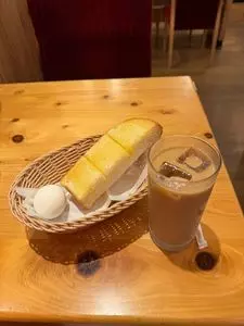 コメダ珈琲店 神戸元町店