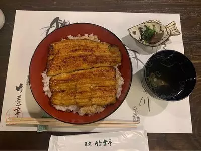 東京竹葉亭 西宮店（とうきょうちくようてい）