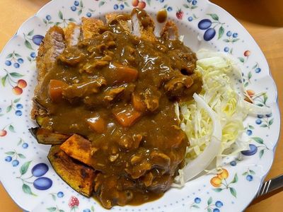 マルエー 間明店
