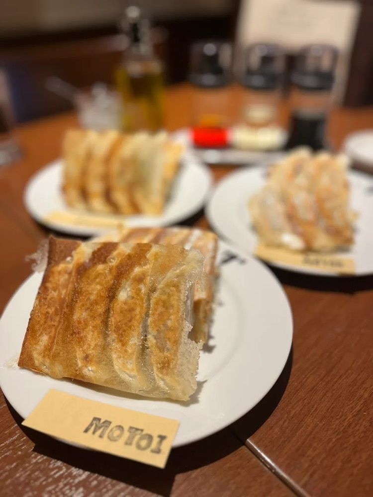 mamama__tさんが投稿したモトイギョーザに関する口コミの画像