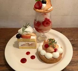 カフェ ウォール（cafe WALL）