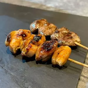 炭火焼き鳥わ家 本店