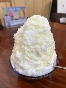 ひがし食堂