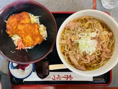 山形一寸亭（やまがたちょっとてい）
