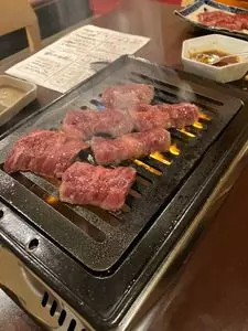 肉処寅竜（ニクドコロトラタツ）
