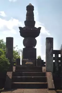 千姫の墓（東京都文京区）