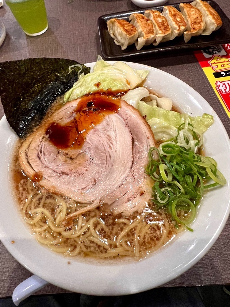 ビンカさんが投稿した熟成醤油ラーメン きゃべとん 茅ヶ崎萩園店に関する口コミの画像