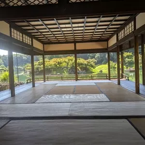 掬月亭（きくげつてい）