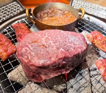 炭火焼肉 くぐ琉（【旧店名】源's 栄町支店）