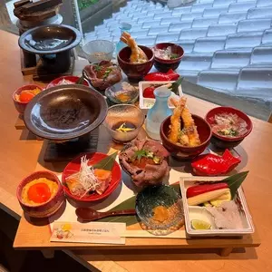 五穀豊穣のお茶屋ごはん五木茶屋 伏見稲荷店（【旧店名】カフェ イナリ）