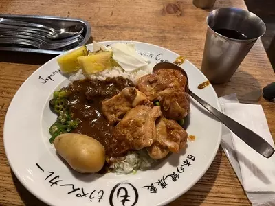 もうやんカレー 利瓶具 十二社店（モウヤンカレー・リビング）