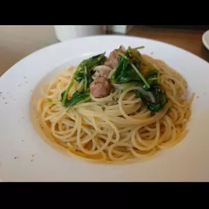 パスタとワインの小さな食堂 ビアンカ（パスタとワインの小さな食堂 Bianca）