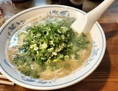博多ラーメン ばりこて（はかたらーめん ばりこて）