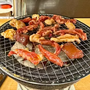 ホルモン焼肉 たか家（ホルモンヤキニクタカヤ）