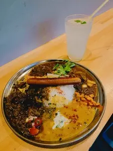 サンダーカリー（THUNDER CURRY）