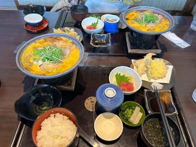 ごちそう村 三木青山店