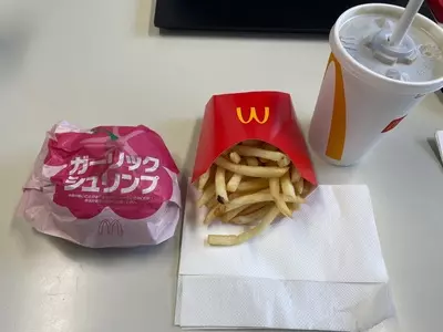 マクドナルド ランドマークプラザ店